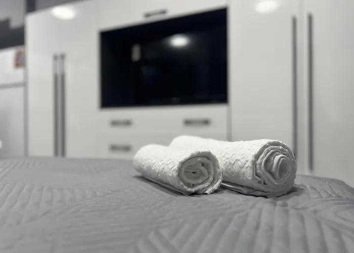 Nj Bedroom וארנה